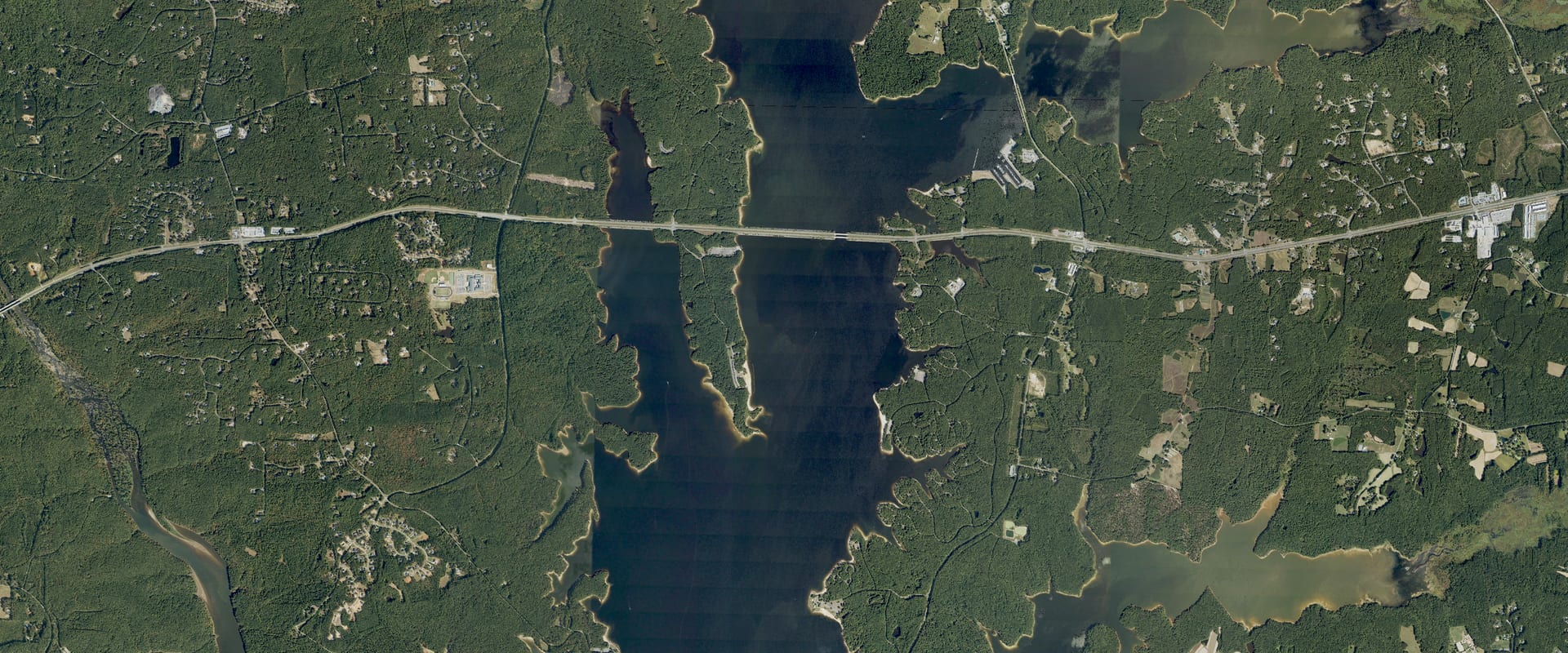 Aerial photo of Jordan Lake and its shoreline